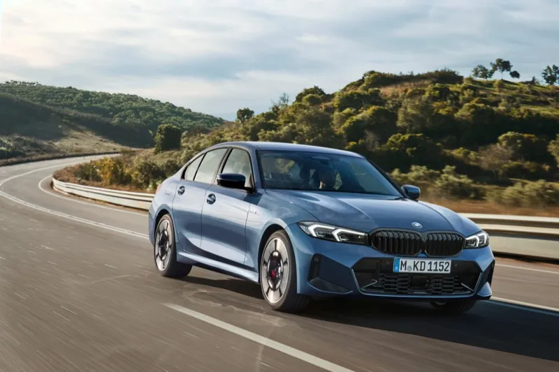 BMW 320i Sport Line
